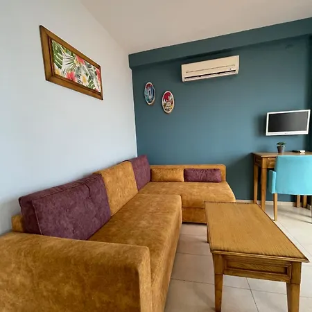 Ξενοδοχείο με διαμερίσματα Veziroglu 4*