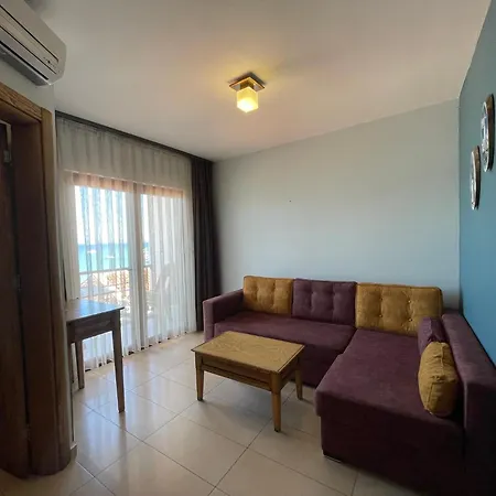 アパートホテル Veziroglu