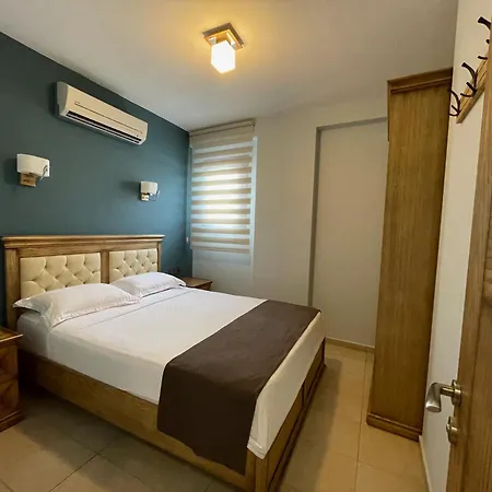 Aparthotel Veziroglu 4*