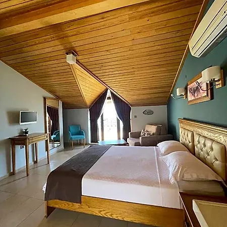 Aparthotel Veziroglu 4*